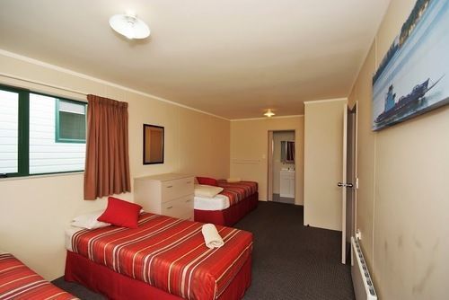 Omokoroa Kiwi Holiday Park Tauranga Exterior foto